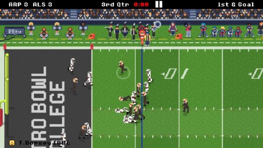 Screenshot Retro Bowl College Mod APK