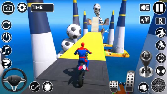 Screenshot Superhero Tricky Bike Stunt Mod APK