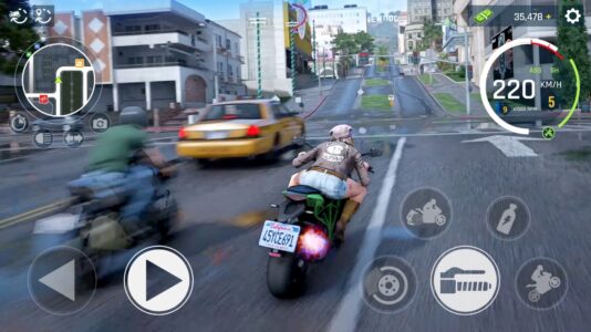 Screenshot Real Moto Driving Racing World Mod APK